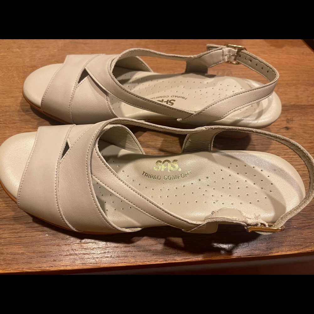 SAS try pad comfort Strappy leather sandal